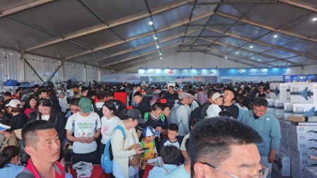 歐亞賣(mài)場(chǎng)傾力保障長(zhǎng)春航空展 創(chuàng)造服務(wù)奇跡 贏(yíng)得八方贊譽(yù)